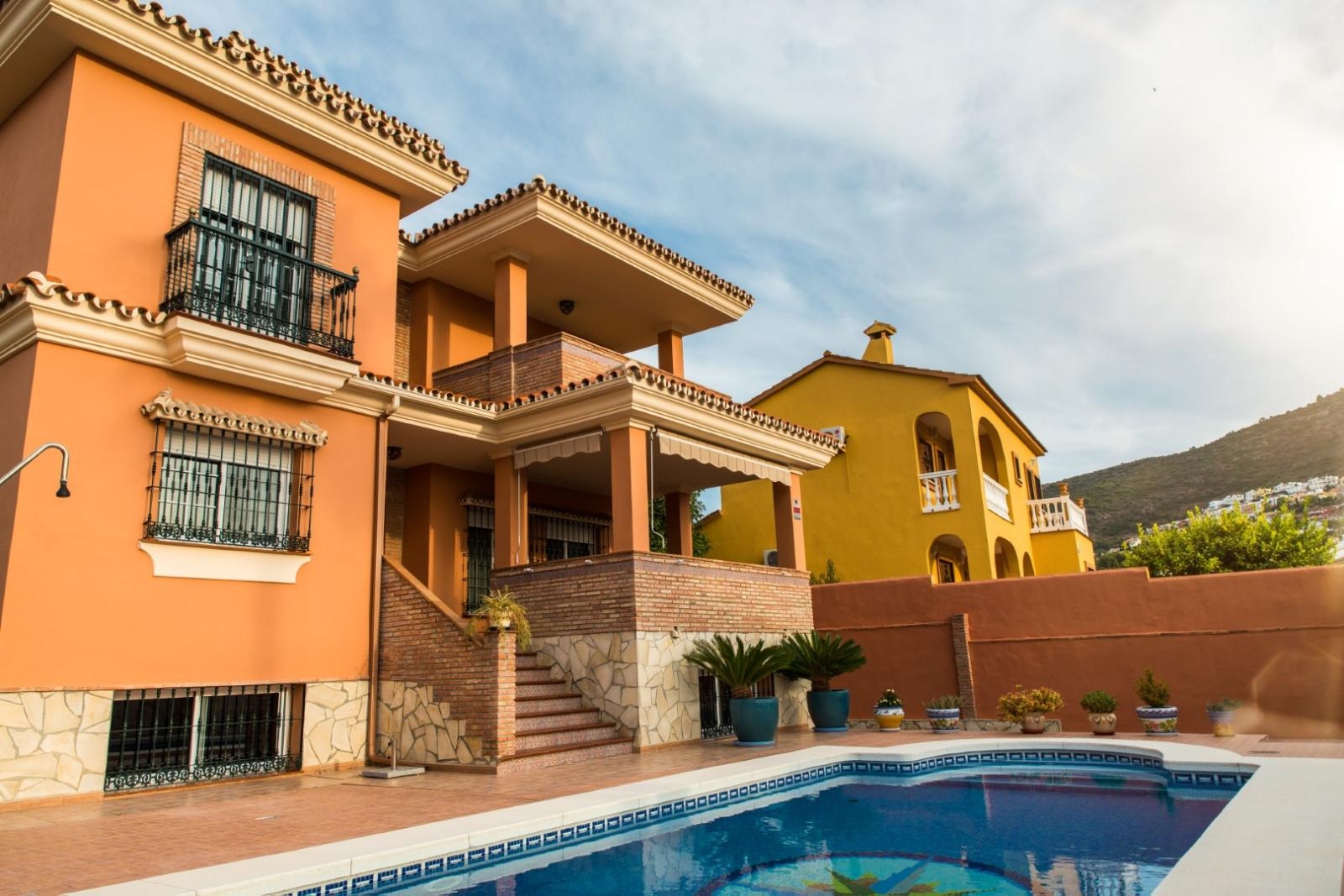 Villa independiente ubicada en Retamar.
