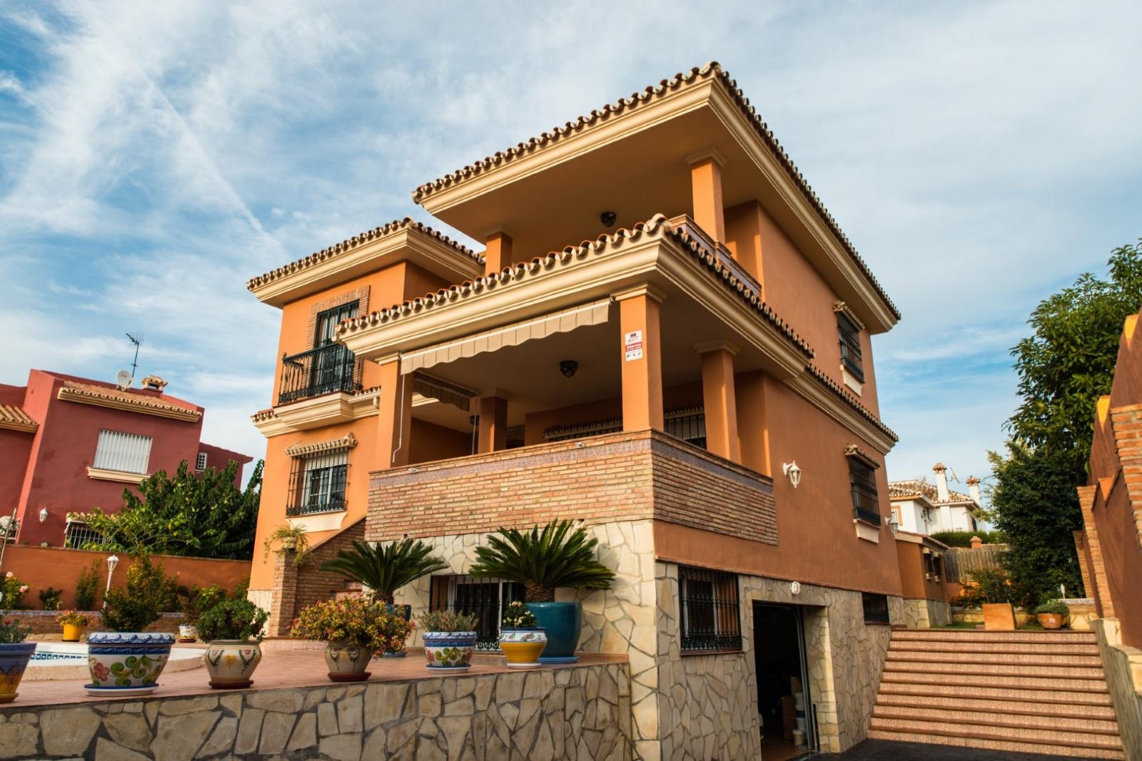 Villa independiente ubicada en Retamar.