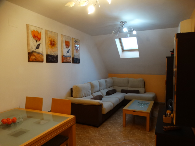 Lejlighed udlejes i Alhaurín de la Torre